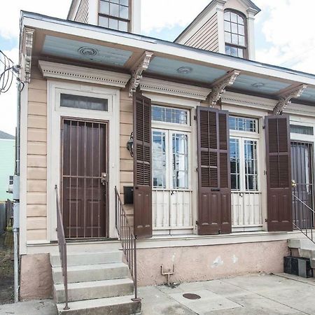 Отель New Orleans Hideaway Экстерьер фото